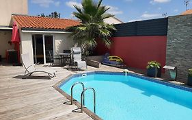 Studio Independant Chez L'Habitant Avec Piscine Et Cuisine Exterieures