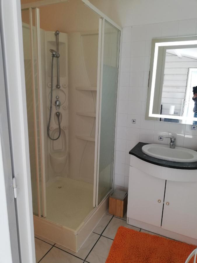 Studio Independant Chez L'Habitant Avec Piscine Et Cuisine Exterieures La Rochelle  Extérieur photo
